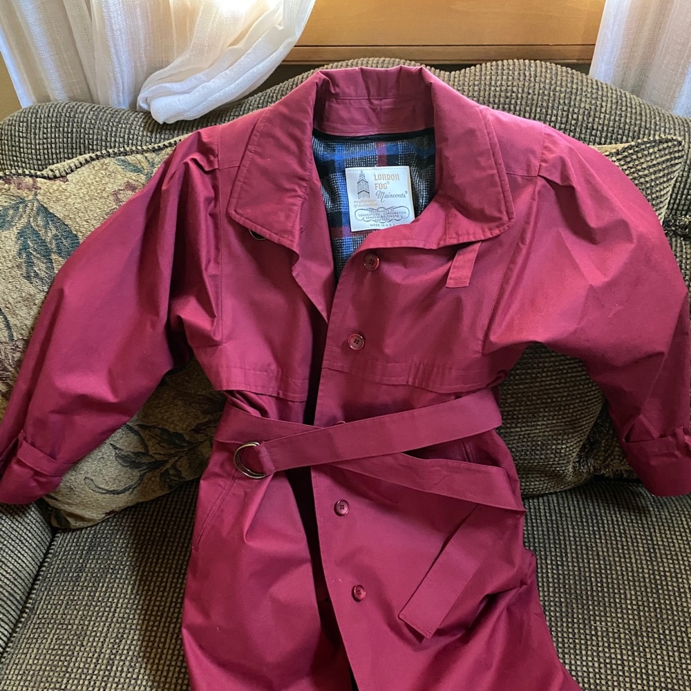 London Fog main coat